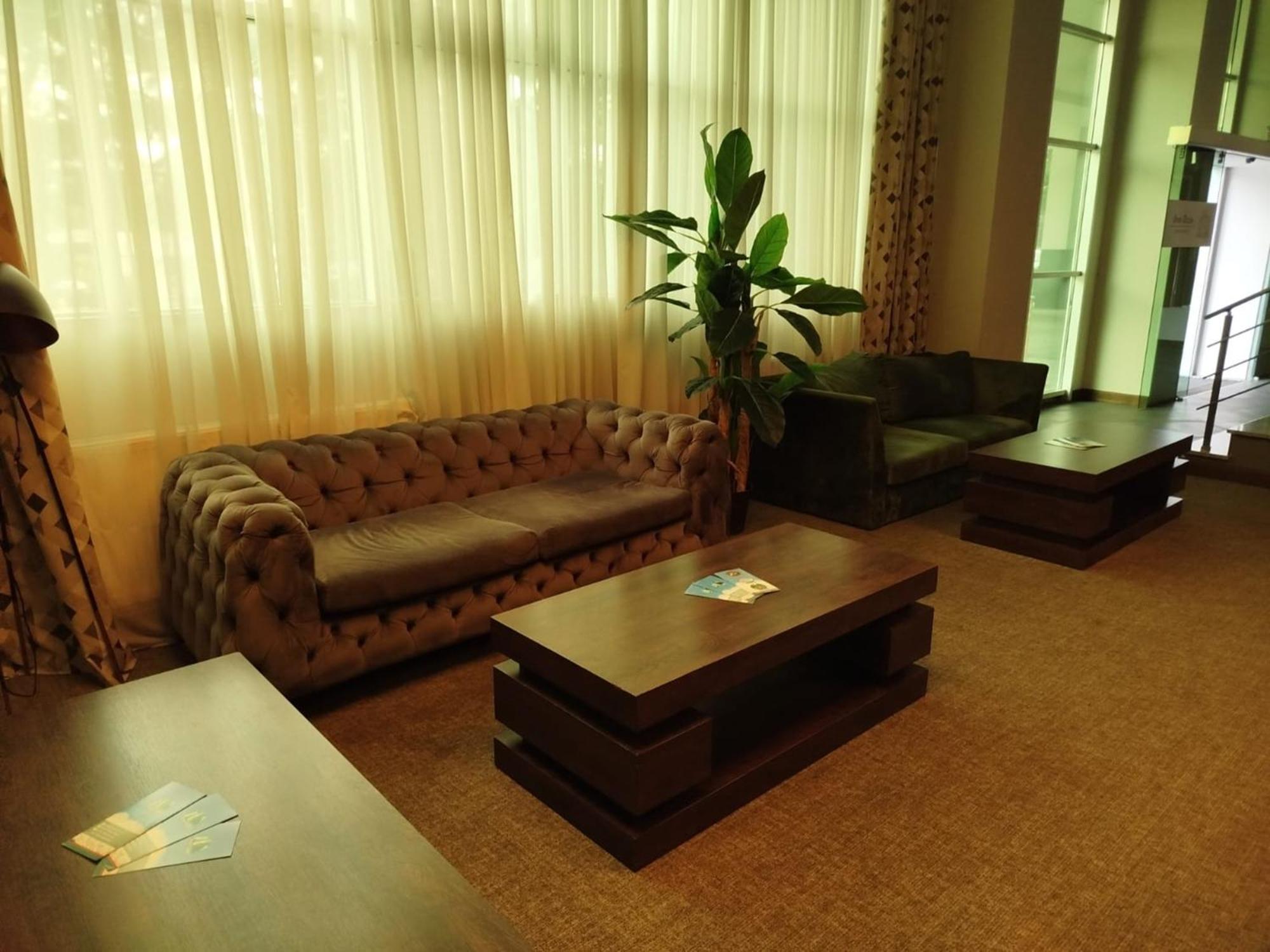 Green Tower Hotel Τυφλίδα Εξωτερικό φωτογραφία